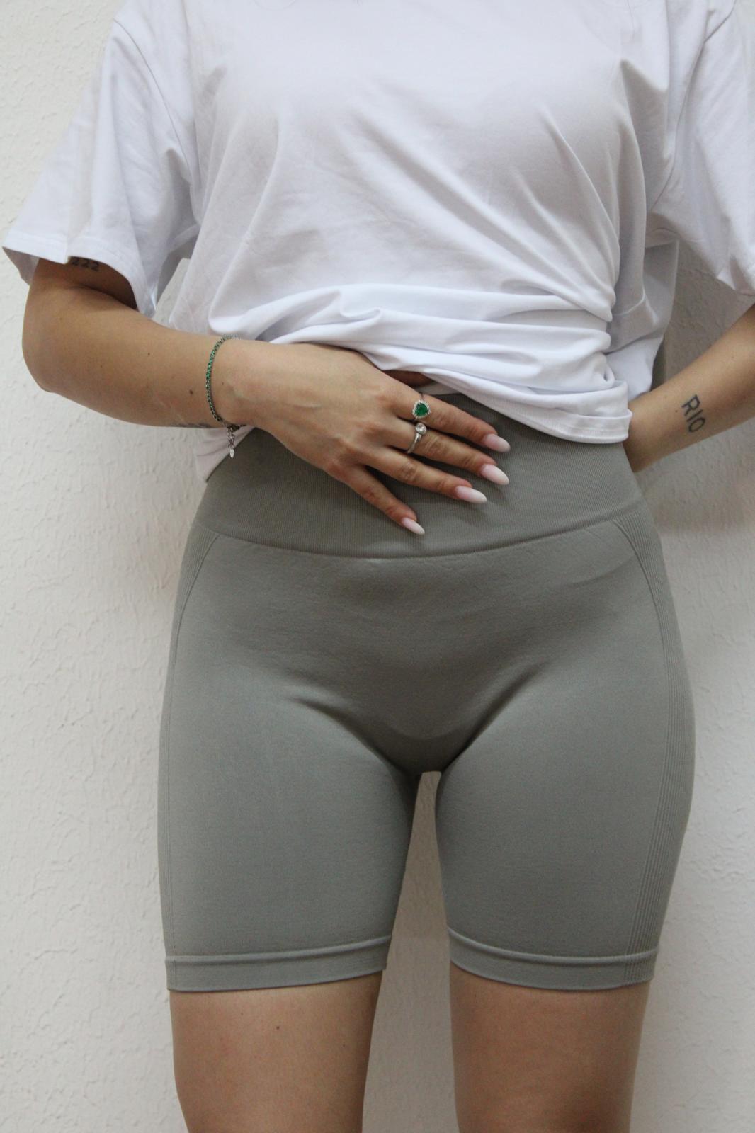 SHORTS PUSH UP
